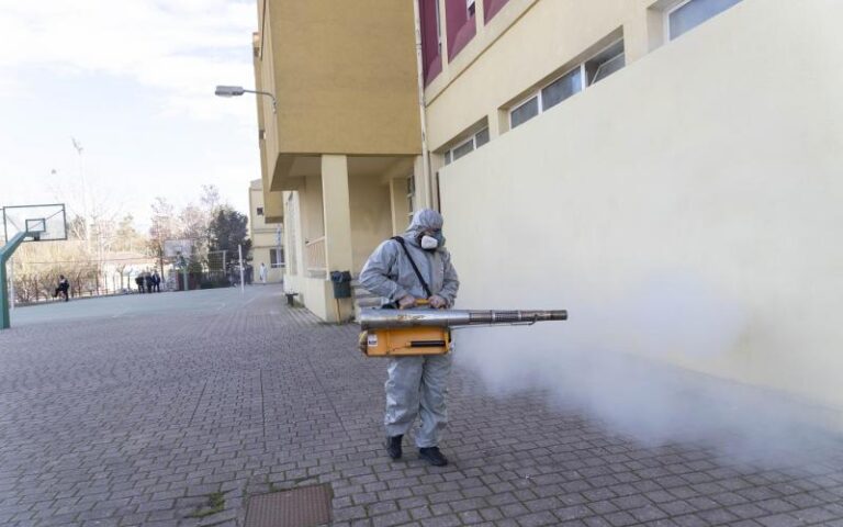 ΕΚΤΑΚΤΗ ΕΝΗΜΕΡΩΣΗ: ΚΛΕΙΝΟΥΝ ΑΥΡΙΟ 4 ΙΔΙΩΤΙΚΑ ΣΧΟΛΕΙΑ ΛΟΓΩ ΚΟΡΩΝΟΪΟΥ, ΚΑΜΙΑ ΕΝΗΜΕΡΩΣΗ ΜΕΧΡΙ ΣΤΙΓΜΗΣ ΓΙΑ ΤΗΝ ΙΤΑΛΙΚΗ ΣΧΟΛΗ ΑΘΗΝΩΝ
