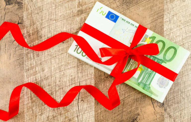 ΩΡΙΜΕΣ ΟΙ ΣΥΝΘΗΚΕΣ ΓΙΑ ΠΡΟΣΦΥΓΕΣ ΙΔΙΩΤΙΚΩΝ ΕΚΠΑΙΔΕΥΤΙΚΩΝ, ΩΣΤΕ ΝΑ ΔΙΕΚΔΙΚΗΘΟΥΝ ΔΩΡΑ ΧΡΙΣΤΟΥΓΕΝΝΩΝ, ΠΑΣΧΑ ΚΑΙ ΕΠΙΔΟΜΑ ΑΔΕΙΑΣ – ΤΗΝ ΚΥΡΙΑΚΗ 17/2 Η ΠΛΗΡΗΣ ΕΙΣΗΓΗΣΗ ΤΗΣ ΝΟΜΙΚΗΣ ΣΥΜΒΟΥΛΟΥ ΤΗΣ ΟΙΕΛΕ ΓΙΑ ΤΟ ΘΕΜΑ