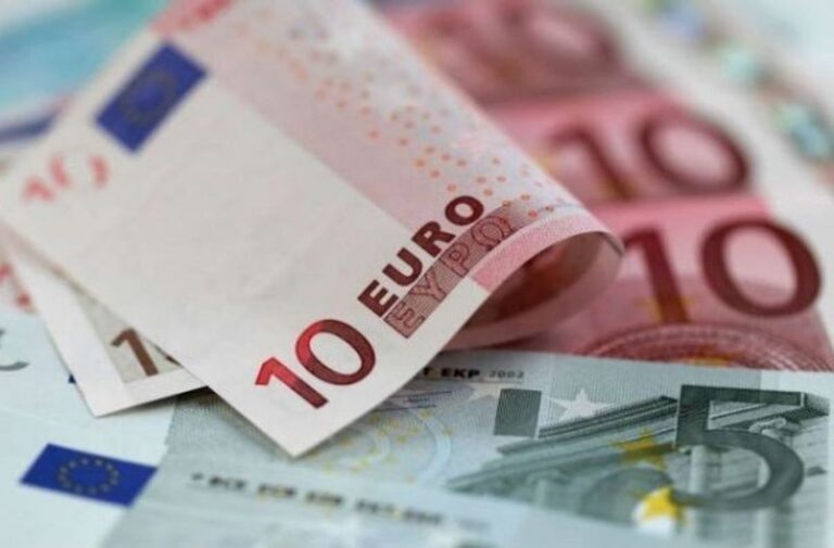 ΑΙΤΗΜΑ ΤΗΣ ΟΙΕΛΕ ΓΙΑ ΑΜΕΣΗ ΣΥΝΑΝΤΗΣΗ ΜΕ ΤΗΝ ΥΦ. ΠΑΙΔΕΙΑΣ ΓΙΑ ΤΟ ΖΗΤΗΜΑ ΤΗΣ ΜΙΣΘΟΔΟΣΙΑΣ ΤΩΝ ΕΚΠΑΙΔΕΥΤΙΚΩΝ ΣΕ ΦΡΟΝΤΙΣΤΗΡΙΑ, ΚΕΝΤΡΑ ΞΕΝΩΝ ΓΛΩΣΣΩΝ ΚΑΙ ΚΕΝΤΡΑ ΜΕΛΕΤΗΣ ΓΙΑ ΤΟ ΔΙΑΣΤΗΜΑ ΠΟΥ ΑΥΤΑ ΘΑ ΠΑΡΑΜΕΙΝΟΥΝ ΚΛΕΙΣΤΑ ΛΟΓΩ ΚΟΡΩΝΟΪΟΥ